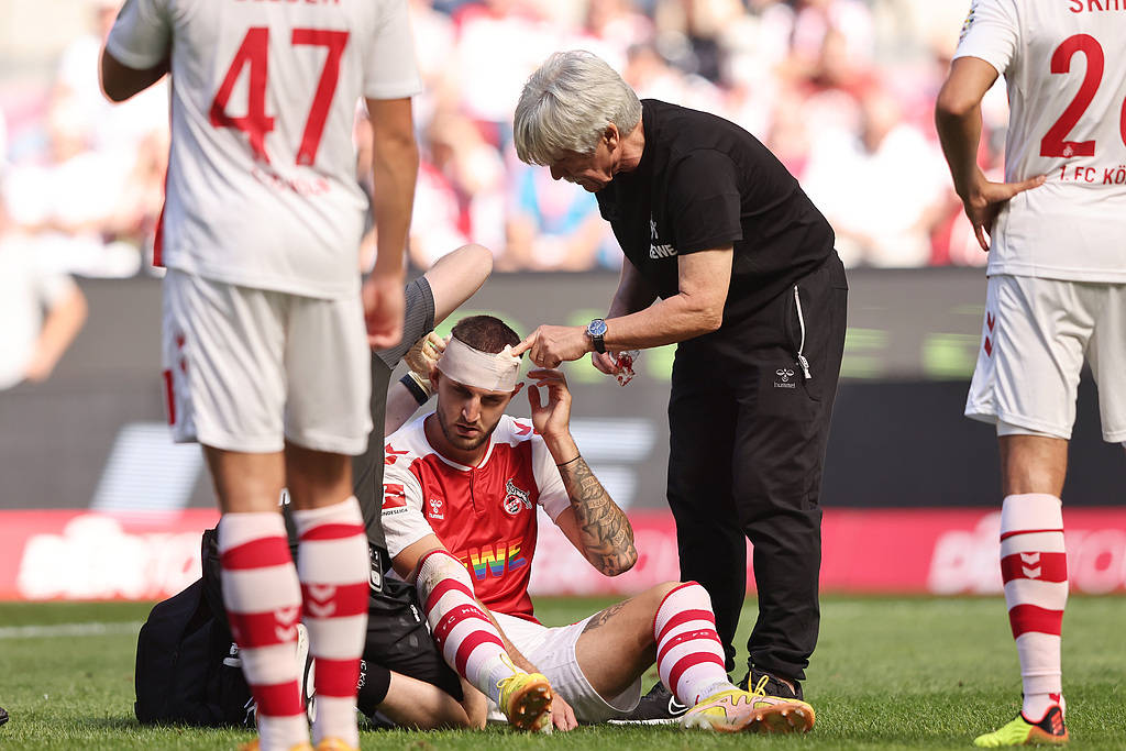 清晨荷甲焦点战，门兴格拉德巴赫远射贴柱，话题不断，赛程密集仍需轮换的简单介绍-易游棋牌