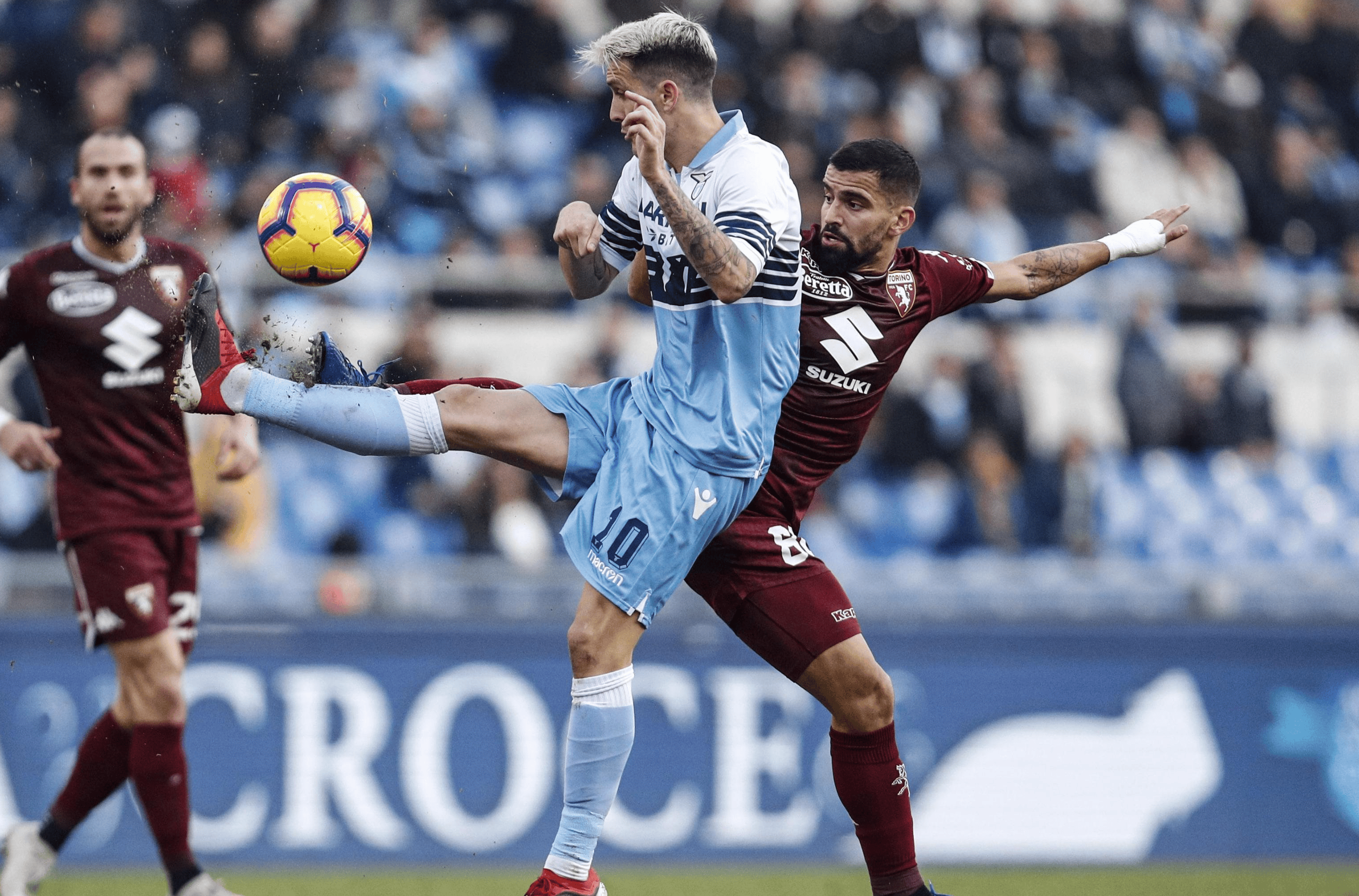 清晨荷甲焦点战,门兴格拉德巴赫远射贴柱,话题不断,赛程密集仍需轮换的简单介绍 清晨荷甲焦点战,门兴格拉德巴赫远射贴柱,话题不断,赛程密集仍需轮换的简单介绍